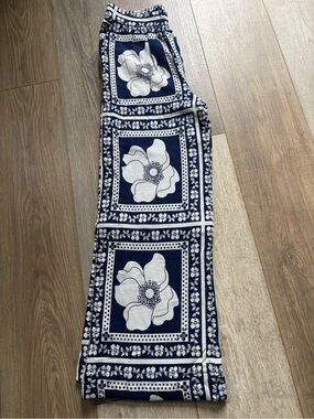 Draper James Navy and White Floral Panel Curtain
